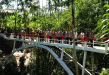 Polres Tasikmalaya Renovasi Jembatan, Warga Kembali Nikmati Akses Layak