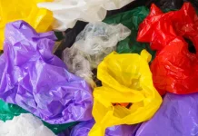 Harga Plastik Tak Stabil, Pedagang di Samarinda Kesulitan Atur Harga