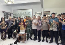 Peringati Kartini, Yayasan Amarta Pelita Insani Gelar Vaksinasi Penjamah Makanan