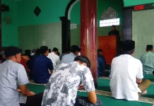 Dongkrak Iman Taqwa, Pelihara Bahasa Sunda lewat Khutbah