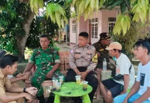 Babinsa Koramil Ciasem Ajak Warga Jaga Stabilitas Keamanan Lingkungan