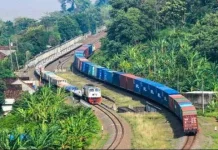 Uji Coba Lokomotif CC205 Angkutan Batubara Distribusi Energi