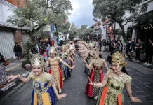 Mahkota Binokasih Kirab Budaya Milangkala Tatar Sunda Siap Meriahkan Bandung