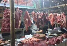 Pedagang Daging Sapi Pasar Kosambi Mogok Jualan, Konsumen Beralih ke Daging Ayam