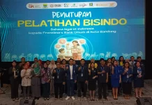 Bandung Pionir Layanan Keuangan Inklusif, OJK Tutup Pelatihan Bisindo Frontliner