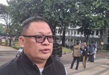 DLH Kota Bandung Kerahkan 345 Personel Antisipasi Sampah Konvoi Persib