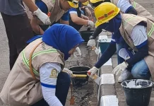 Sambut Persib Hattrick Juara, Pemkot Bandung Percantik Trotoar Kawasan Cicadas