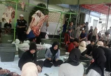 14 Hewan Kurban Disembelih, Daging Dibagikan kepada 800 Warga RW 01 Leuwigajah