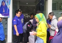DPD Demokrat Jabar Salurkan Ratusan Paket Daging Qurban untuk Masyarakat