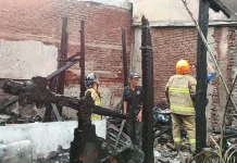 Kebakaran Lahap Satu Rumah Semi Permanen di Batununggal