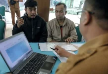 Ribuan Berkas Diverifikasi, Jalur Nilai Rapor Jadi Favorit di SMKN 1 Cimahi