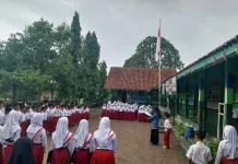Siswa SDN 3 Cisayong Tasikmalaya Semangat Ikuti Upacara Hari Lahir Pancasila