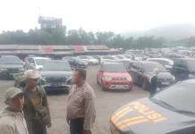 Libur Waisak TWA Papandayan Dipadati Wisatawan