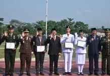 Hari Lahir Pancasila, Insan Paskibraka Sumedang Terima Penghargaan