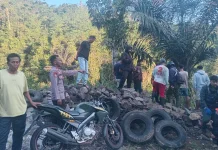 Rem Blong, Truk Fuso Masuk Sungai, 6 Orang Luka-Luka