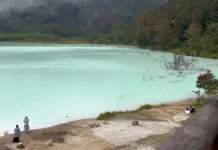 Pesona Kawah Putih Talaga Bodas Garut