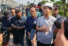 Solusi Banjir Bandung,Sungai Cipalasari Dikeruk 2,5 Km
