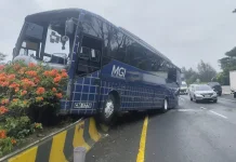 Bus MGI Alami Kecelakaan Tunggal di Tol Cipularang KM 100