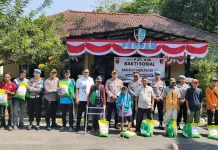 Propam Polres Subang Tebar Kepedulian di HUT Bhayangkara Ke-90