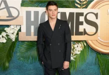 Louis Partridge Masuk Kandidat Pemeran James Bond Baru