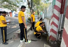 Hut Bhayangkara, Anggota Polres Bersihkan Tempat Publik