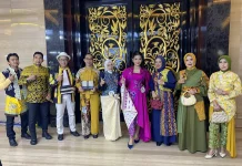 Batik Ganasan Rancangan Anak Subang Naik Runway, Ega Anjani Bawa Cerita ke PKJB 2026