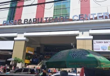Pedagang Pasar Baru Siap Sambut Beroperasinya Bandara Husein