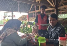 Libur Sekolah RM Dewi Punclut Lembang Ciater Depan Castello Banyak Dikunjungi