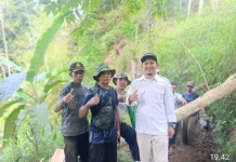 Pemdes Waringinsari Bangun Irigasi  Dukung Pertanian Warga