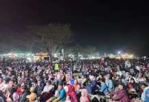 Meriah, Lautan Manusia Padati Puncak Hari Nelayan Jayanti
