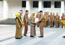 Wali Kota Bandung Minta ASN Tak Mengeluh Soal Tugas di Luar Jam Kerja