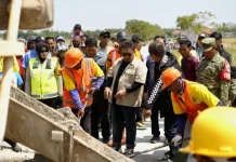 Bawa Seluruh Kepala Dinas ke Saba Desa Permasalahan Warga Langsung Ditangani