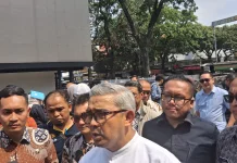 Farhan Murka, 10 Pohon di Jalan Riau Bandung Ditebang Ilegal