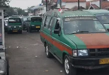 Armada Bus Pindah ke Terminal Leuwipanjang, Angkot Cicaheum Kini Sepi Penumpang