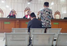 Pledoi Ade Kunang: Kuasa Hukum Sebut Jaksa Gagal Buktikan Unsur Suap