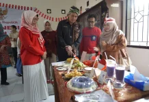 Takjub dengan Karya KWT Cipedes, Diky Candra : Layak Diproduksi Massal