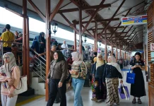 HUT-RI 81, KAI Commuter Hadirkan Tarif Spesial Rp8
