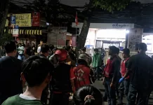 Pejalan Kaki Tewas Tertabrak Mobil di Jalan Lodaya Bandung