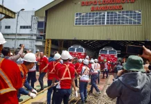 Lomba Tarik Lokomotif Kereta Meriahkan HUT-RI ke 81