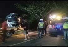 Tabrakan Beruntun Jalur Puncak Empat Orang Tewas