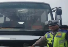 Bus Rombongan AMPB Dilempari Batu di Tol Karawang, Polisi Lakukan Penyelidikan