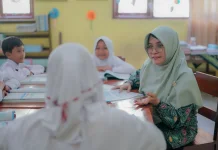 Bahasa Inggris Jadi Wajib, Kemendikdasmen Buka Pelatihan Mandiri Guru SD