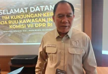 Dorong Daya Saing Industri, DPR Desak Pemerintah Kendalikan Biaya Transportasi