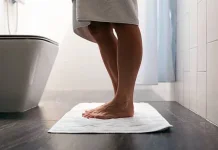 Cara Mencuci Keset Kamar Mandi yang Benar, Bikin Bersih dan Lebih Awet