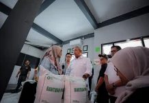 Warga Bandung Terima Bantuan Beras, Pemkot Soroti Validitas Data Penerima