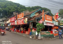 Kupat Tahu Gempol, Salah Satu Jajanan Legendaris di Bandung