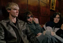 Gene Gallagher, Bersinar lewat Musik Grunge "Villanelle"