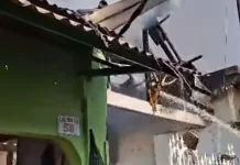 Diduga Akibat Korsleting Listrik, Tiga Rumah di Sekeloa Terbakar