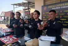 Polres Cimahi Ungkap Modus Sabu dalam Batu Cor Semen, Pelaku Ditangkap