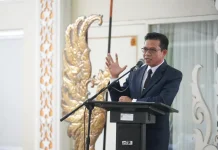 Bupati KDS Minta Kades dan BPD Perkuat Komunikasi